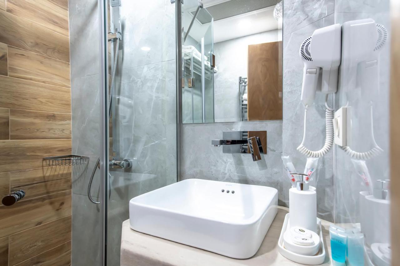 Hotel Solo Tiflis Dış mekan fotoğraf