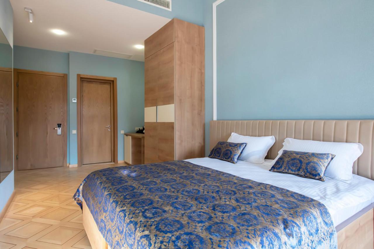 Hotel Solo Tiflis Dış mekan fotoğraf